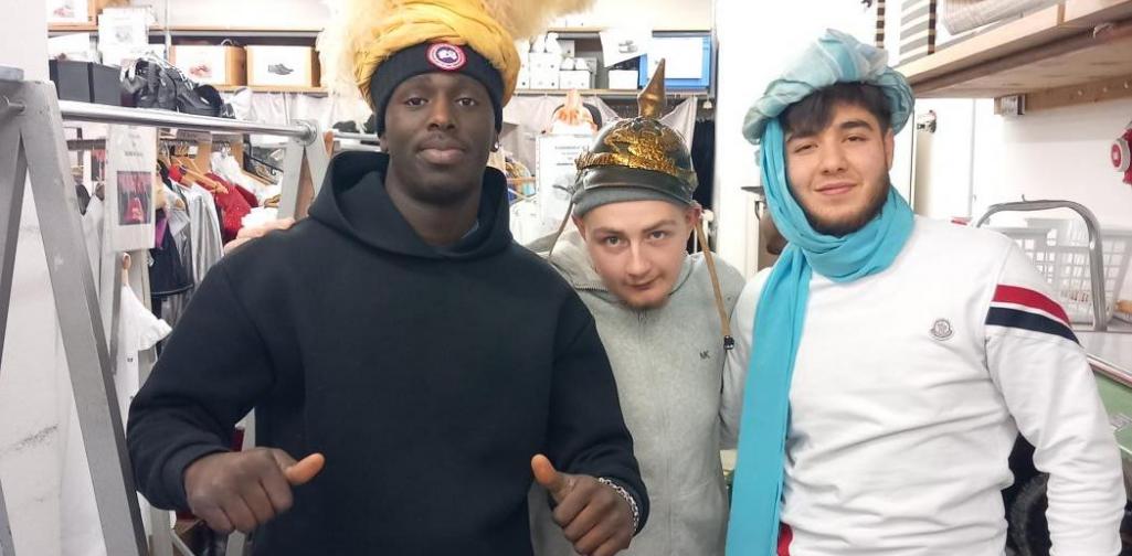 WERA Schüler in der Garderobe